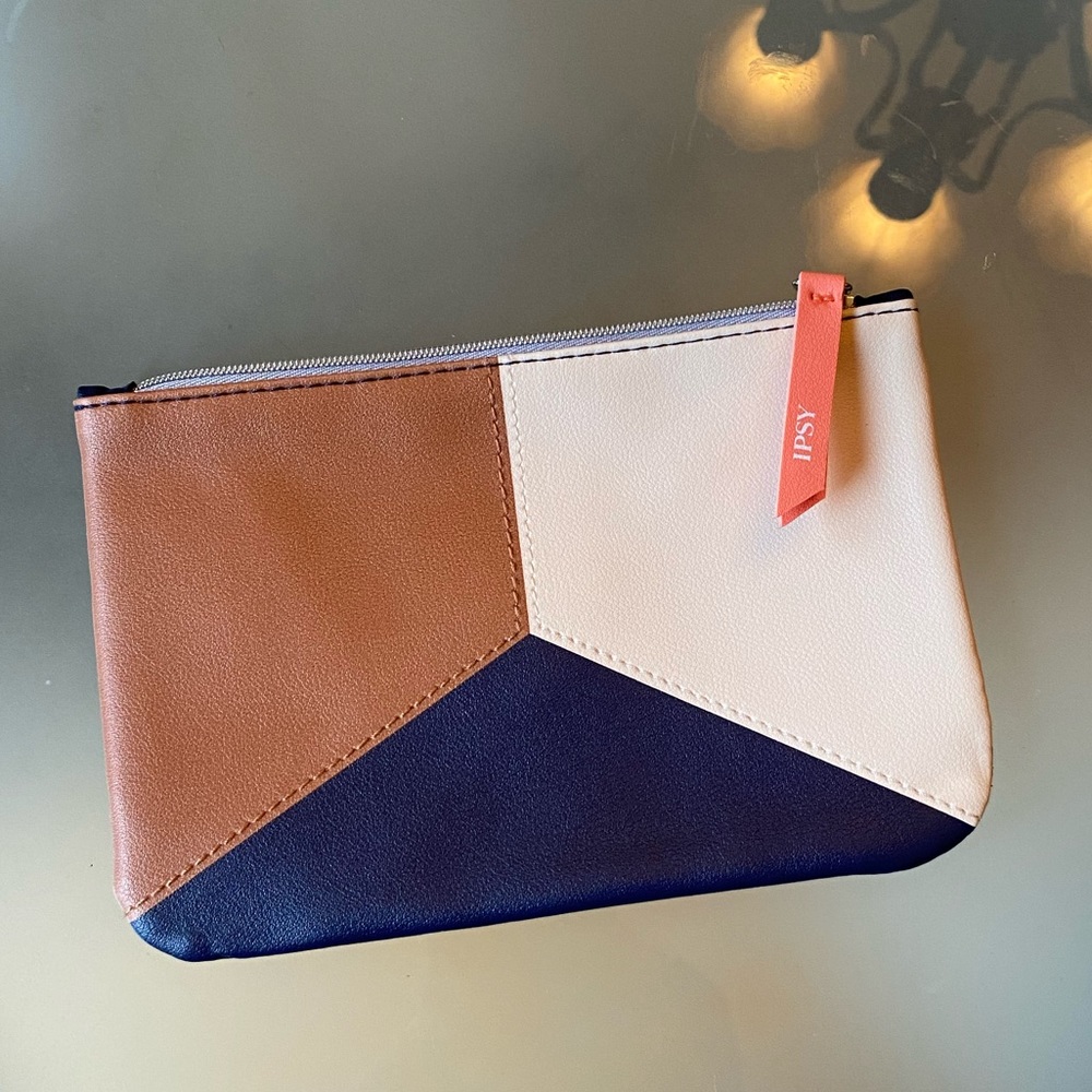 New! Ipsy 💥5 for 25💥bag